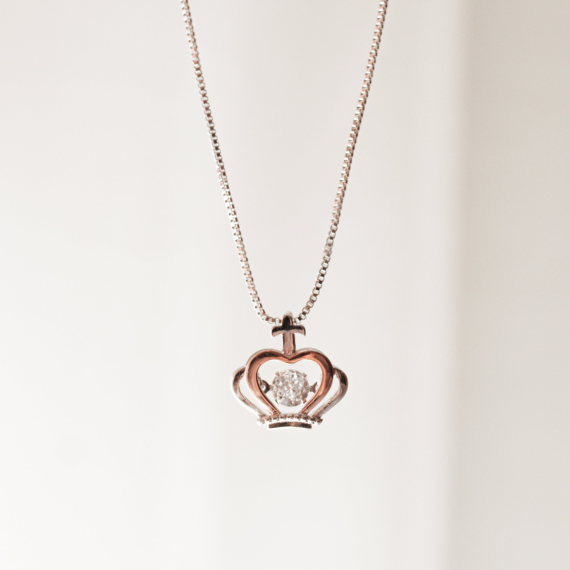 COLLAR "CORONA" + TARJETA DE REGALO