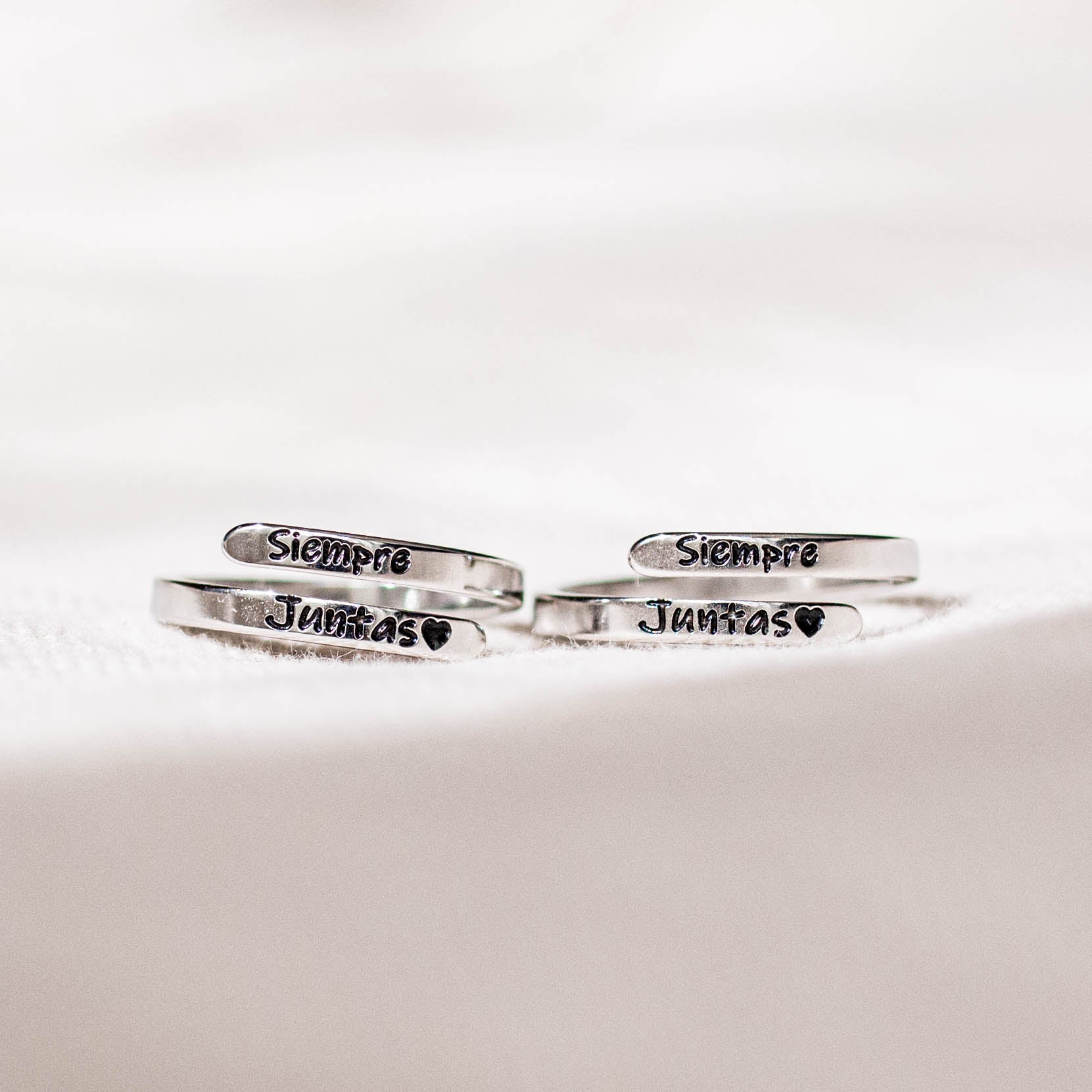 Pack: 2 Pulseras + 2 anillos + Tarjetas de regalo - Siempre Juntas
